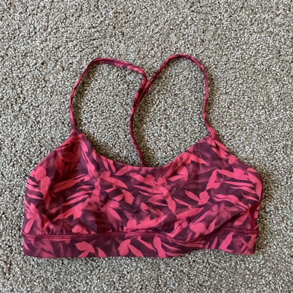 Lululemon size 8 flow y bra